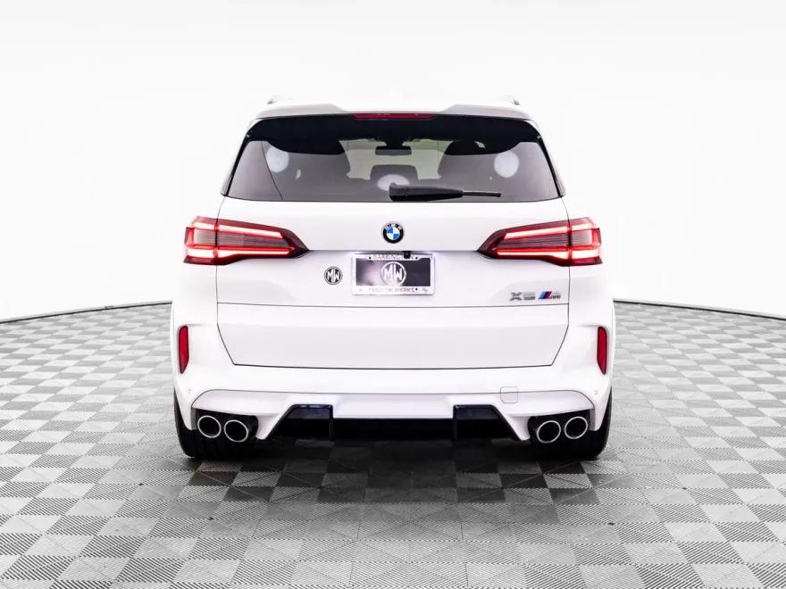 2022 Bmw X5 M photo 1