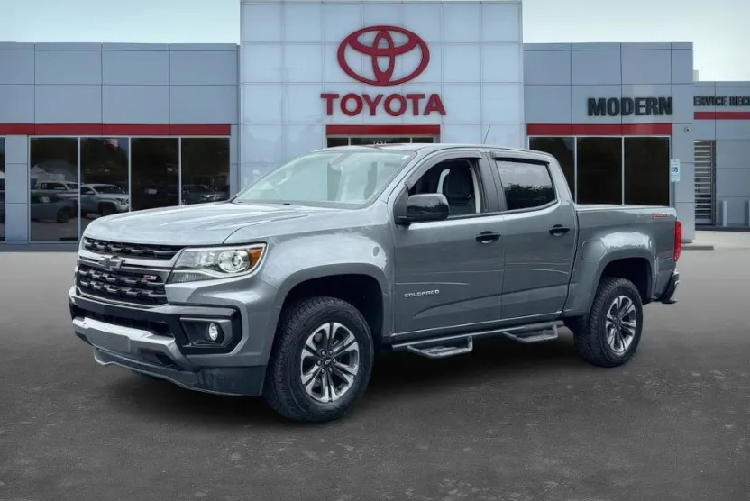 2022 Chevrolet Colorado Z71 photo 1
