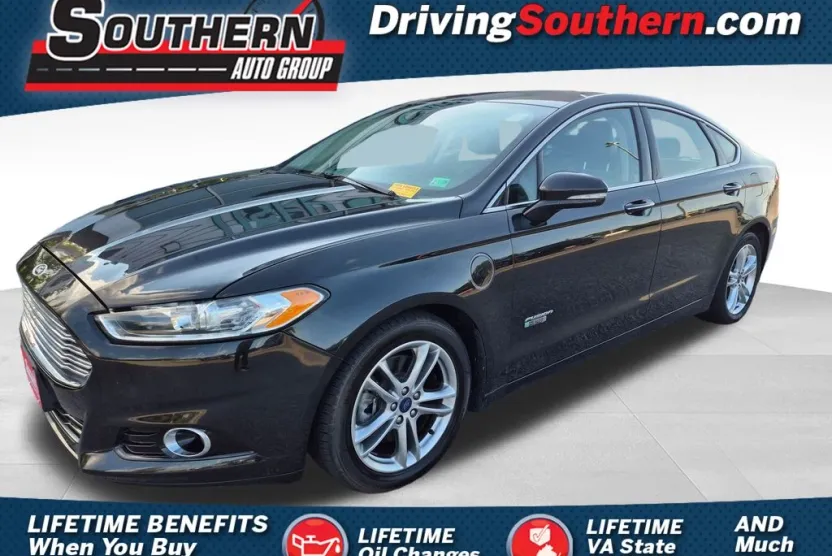 2015 Ford Fusion Energi Titanium photo 1