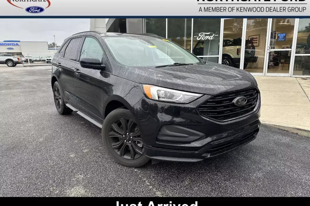 2022 Ford Edge SE photo 1