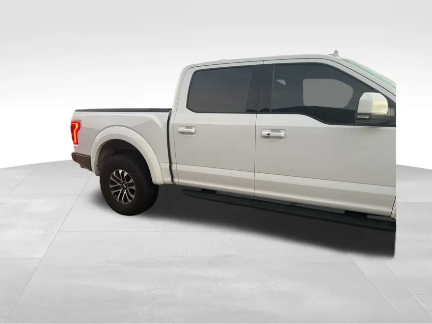 2020 Ford F-150 Raptor photo 1