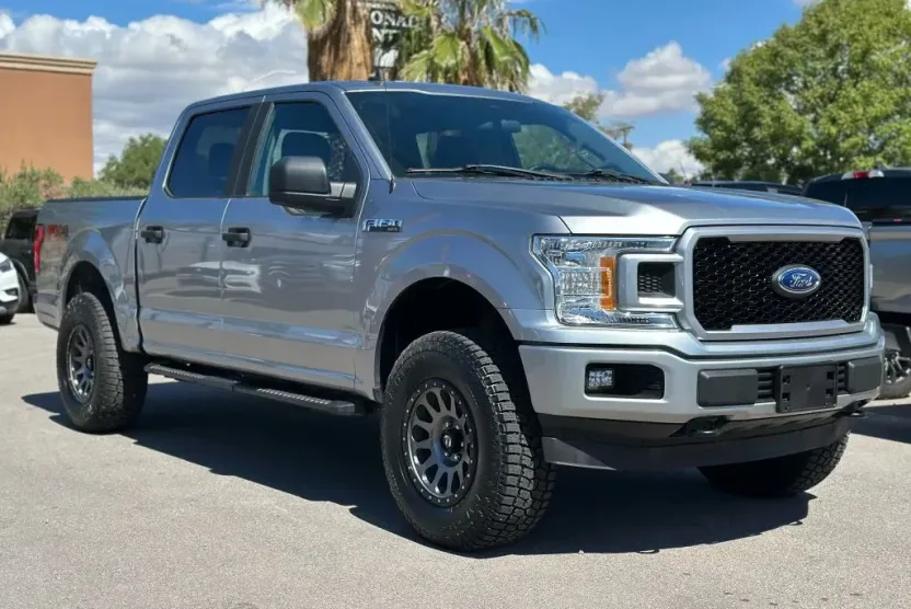 2020 Ford F-150 XL photo 1