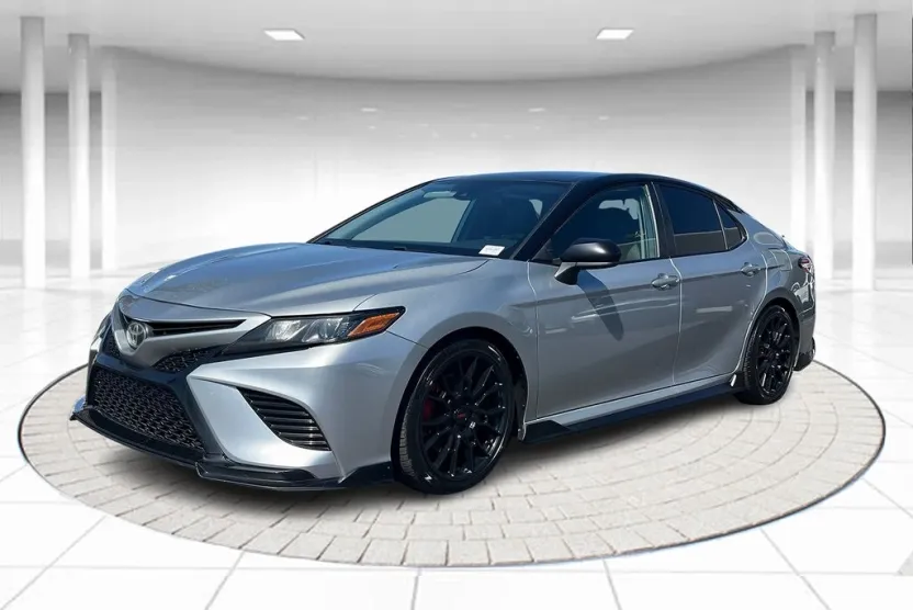 2020 Toyota Camry TRD V6 photo 1