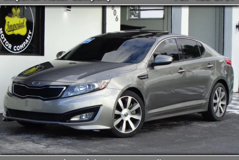 2012 Kia Optima SX photo 1