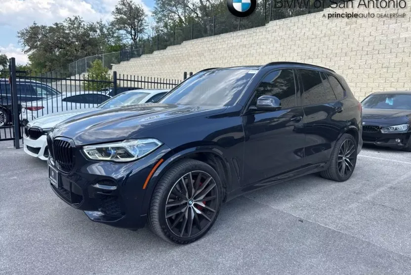 2023 Bmw X5 M50i photo 1