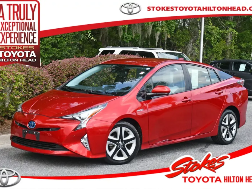 2018 Toyota Prius Four Touring photo 1
