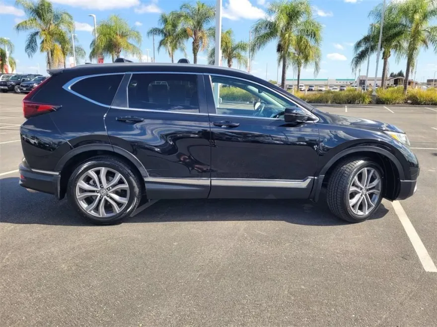 2020 Honda CR-V Touring photo 1