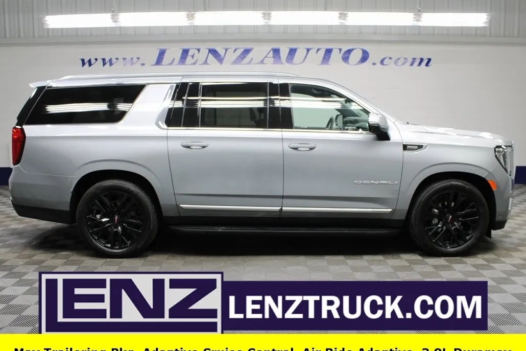 2024 Gmc Yukon XL Denali photo 1