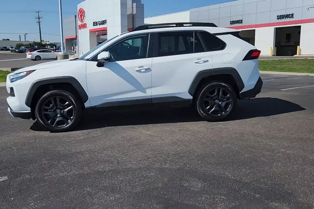 2024 Toyota RAV4 Adventure photo 1