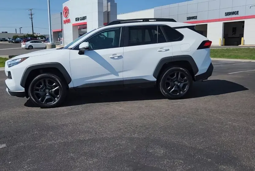 2024 Toyota RAV4 Adventure photo 1