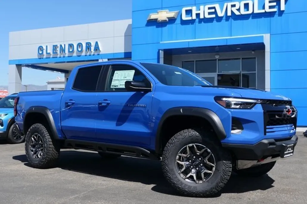 2026 Chevrolet Colorado ZR2 photo 1