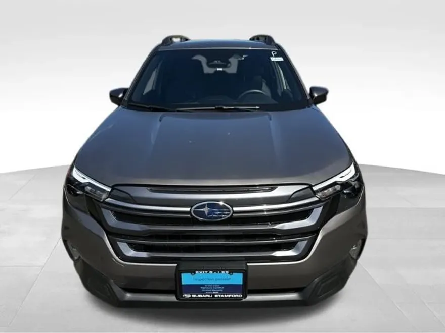2025 Subaru Forester Premium Base photo 1
