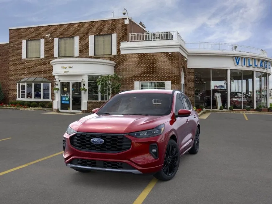 2025 Ford Escape ST-Line Elite photo 1
