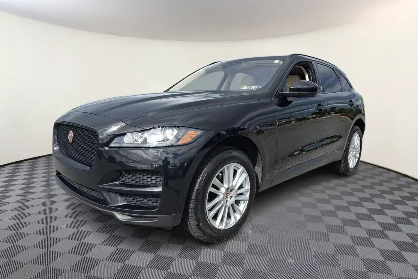 2020 Jaguar F-PACE Prestige P250 photo 1