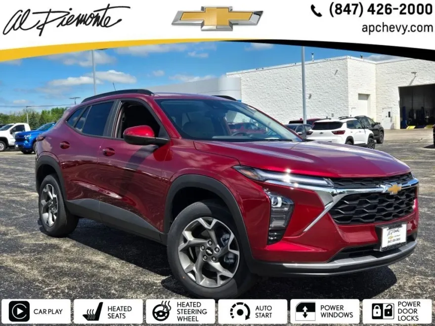 2025 Chevrolet Trax LT photo 1