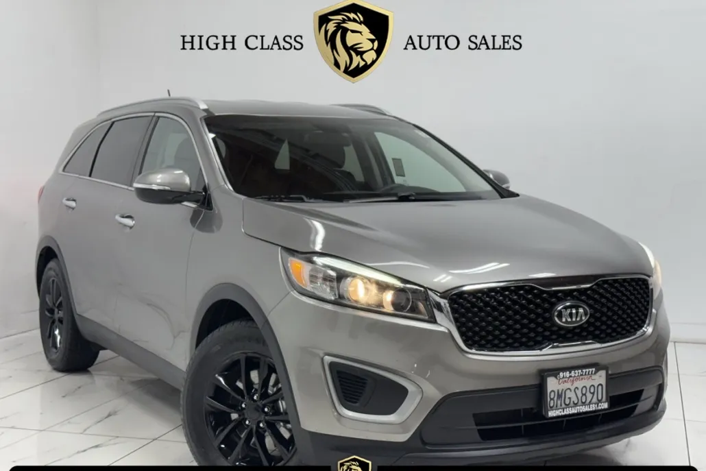 2018 Kia Sorento LX V6 photo 1