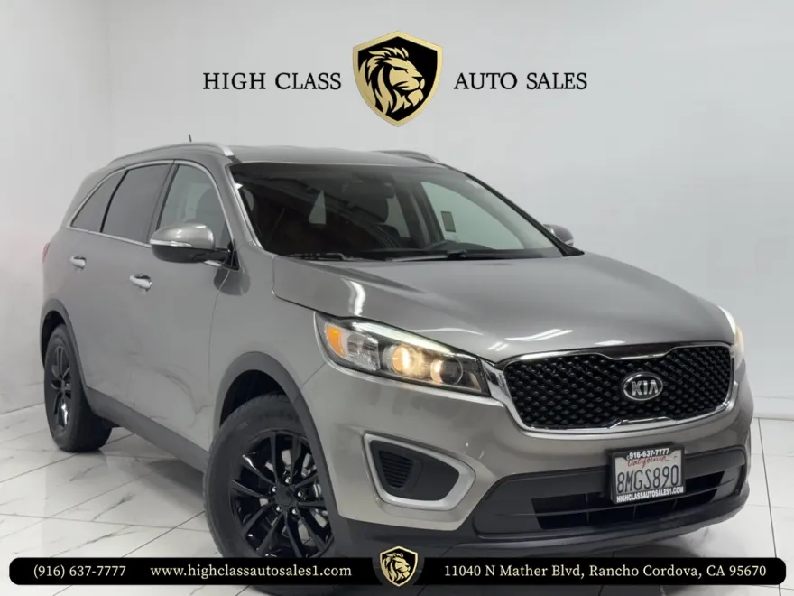 2018 Kia Sorento LX V6 photo 1