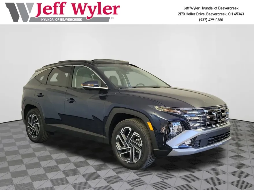 2025 Hyundai Tucson Hybrid Limited photo 1