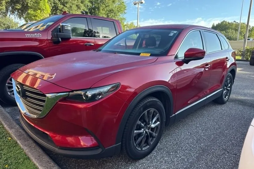 2016 Mazda CX-9 Touring photo 1