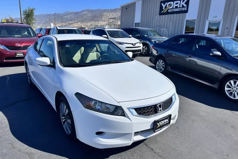 2009 Honda Accord LX photo 1