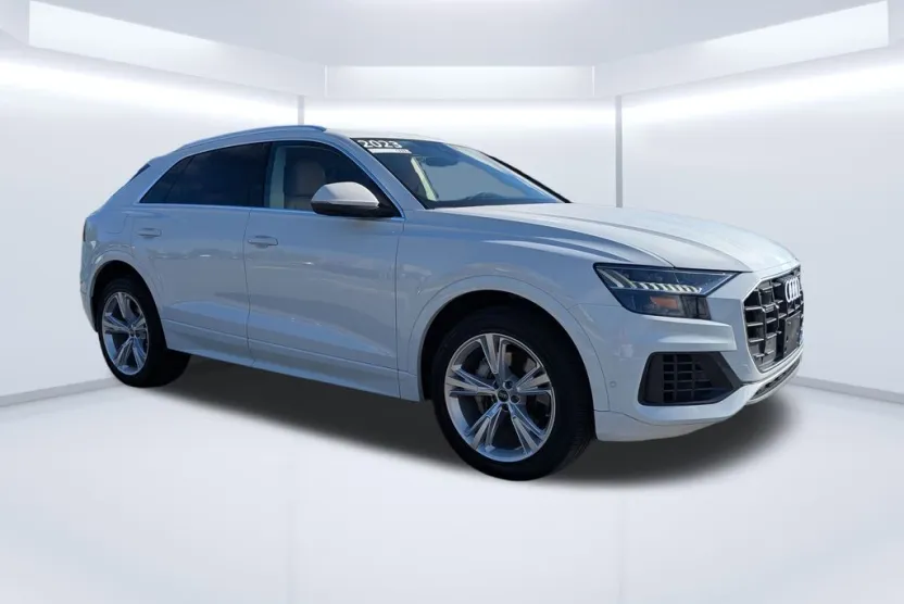 2023 Audi Q8 55 Premium Plus photo 1
