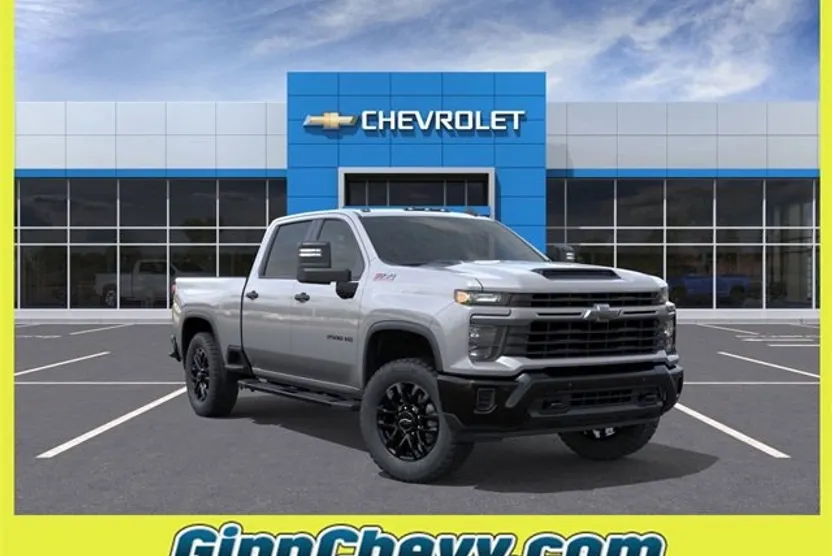 2026 Chevrolet Silverado 2500HD Custom photo 1