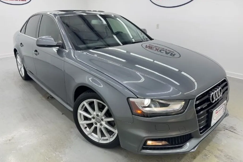 2016 Audi A4 2.0T Quattro Premium photo 1