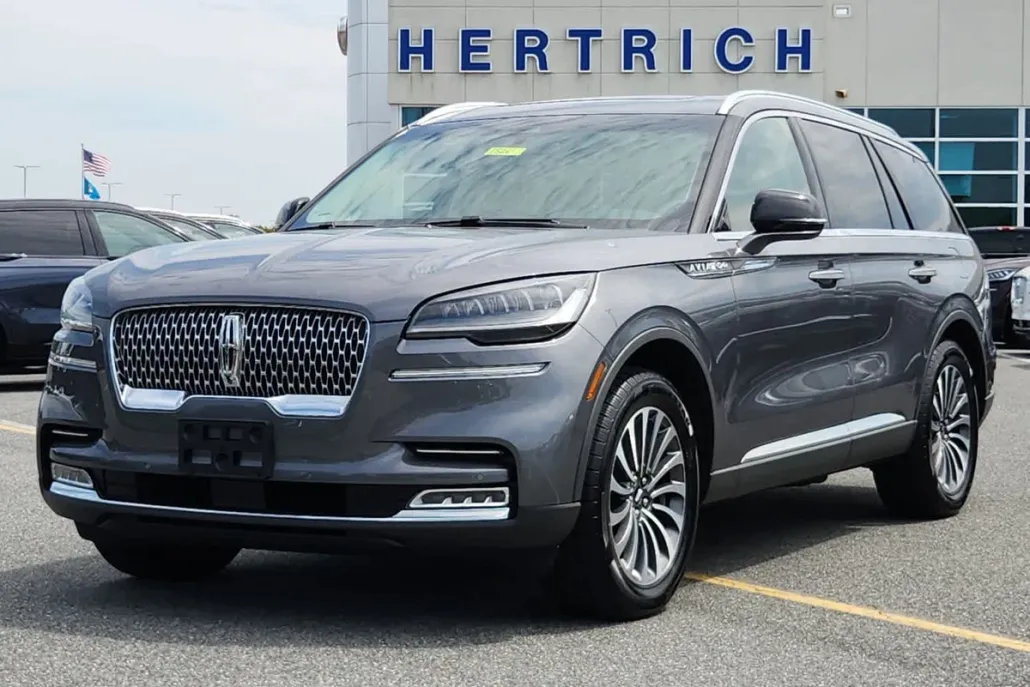 2021 Lincoln Aviator Reserve photo 1