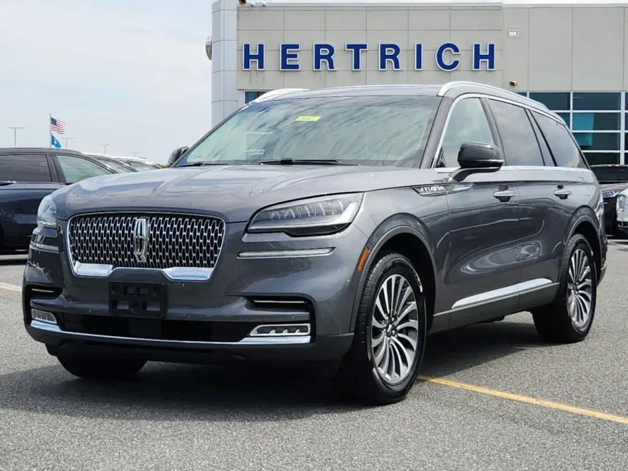 2021 Lincoln Aviator Reserve photo 1