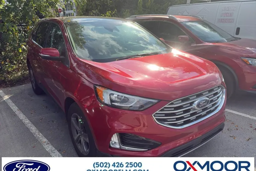 2020 Ford Edge SEL photo 1