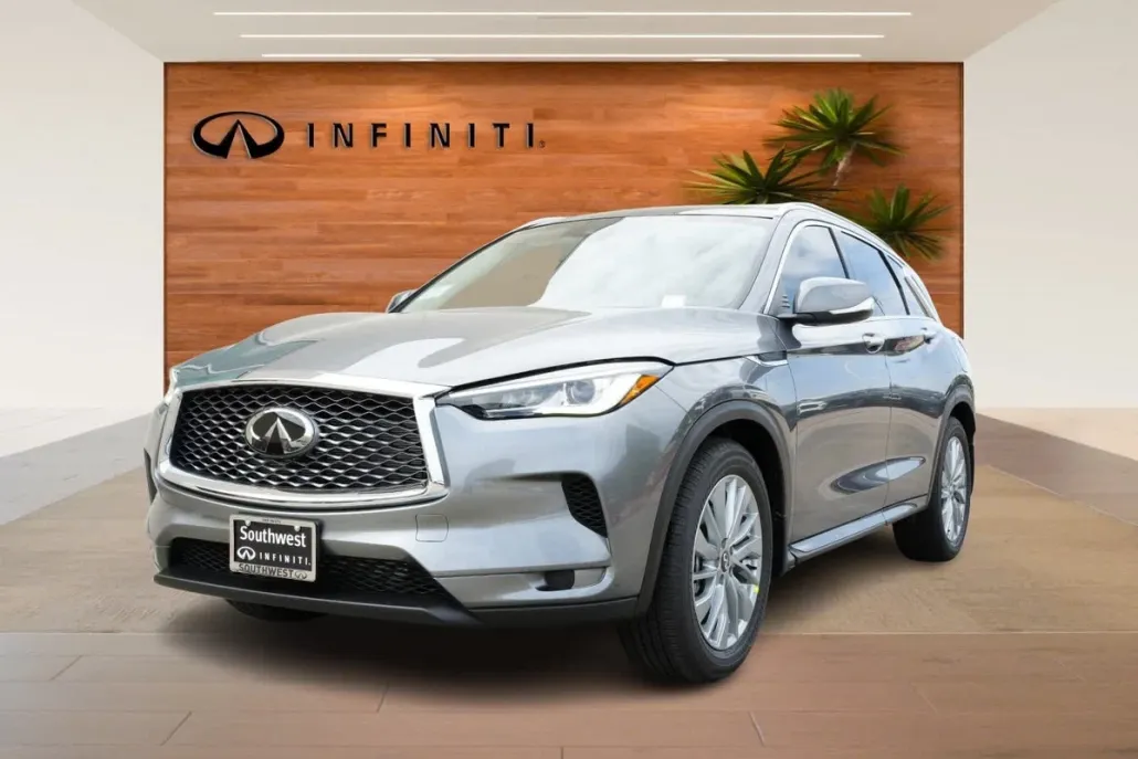 2025 Infiniti QX50 Luxe AWD photo 1