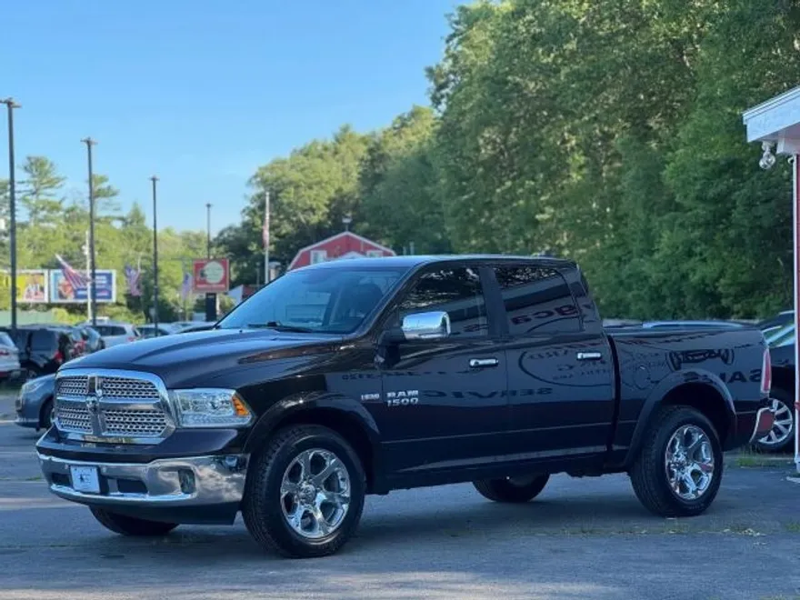 2016 Ram 1500 Laramie photo 1