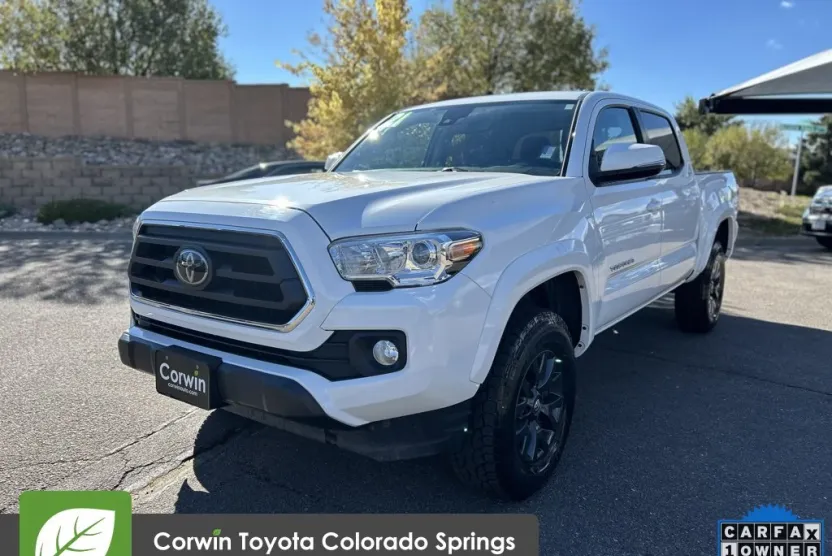 2021 Toyota Tacoma SR5 V6 photo 1