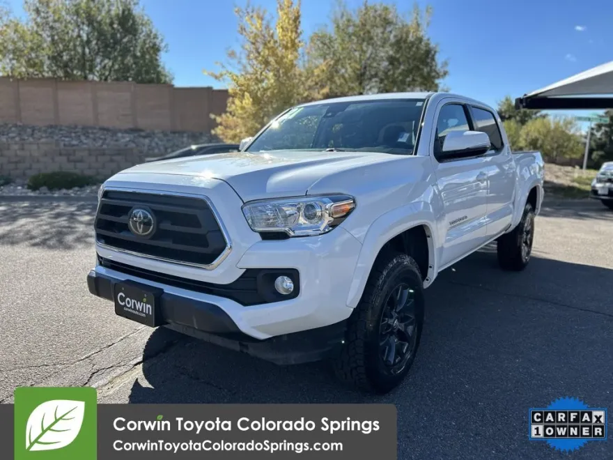 2021 Toyota Tacoma SR5 V6 photo 1