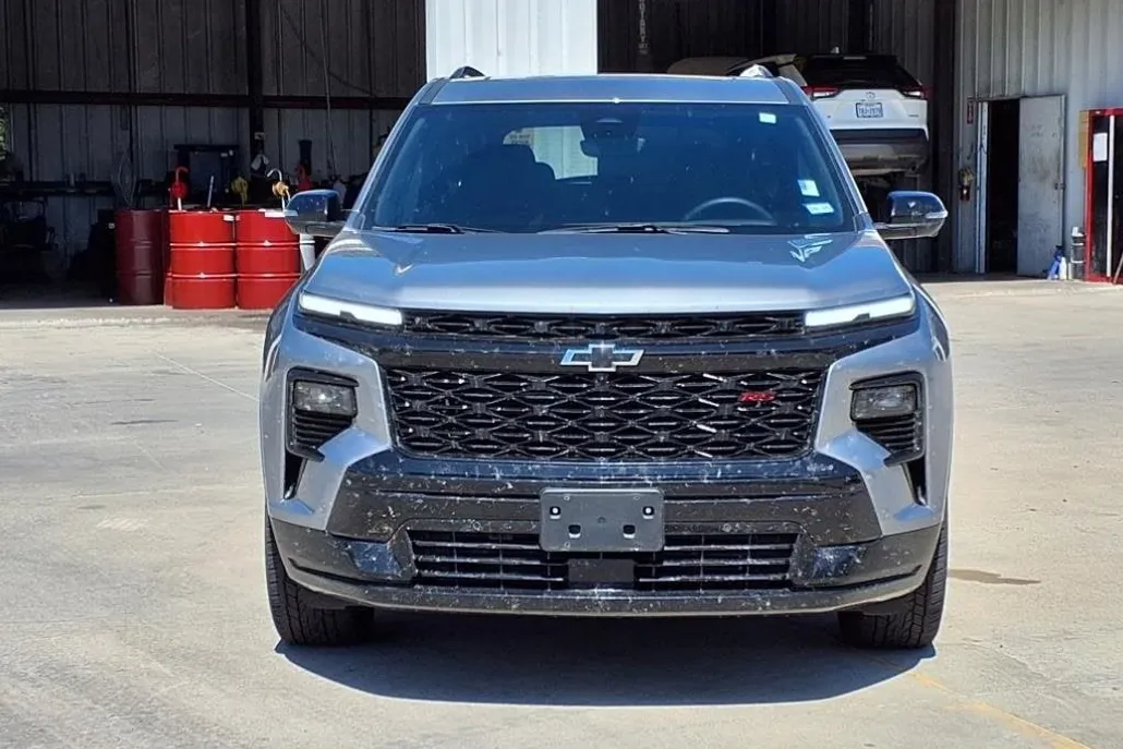 2024 Chevrolet Traverse RS photo 1