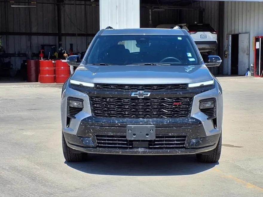 2024 Chevrolet Traverse RS photo 1