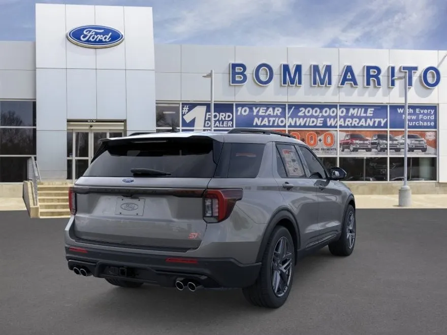 2025 Ford Explorer ST photo 1