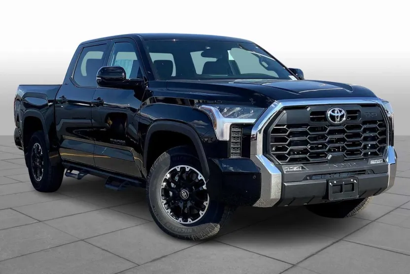 2026 Toyota Tundra SR5 CrewMax photo 1