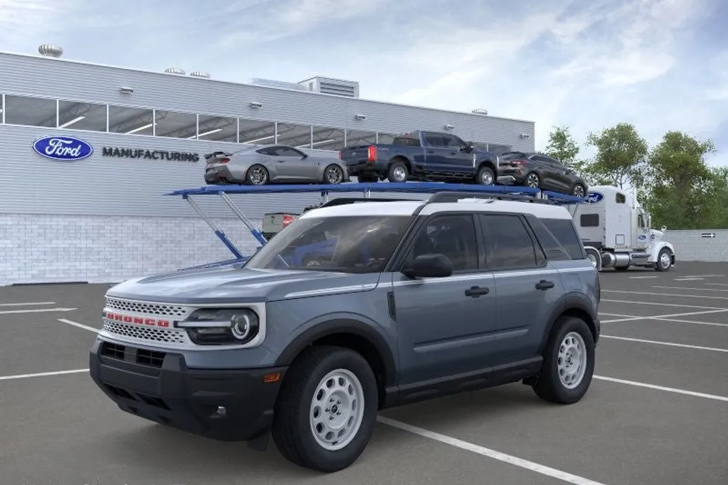 2025 Ford Bronco Sport Heritage photo 1