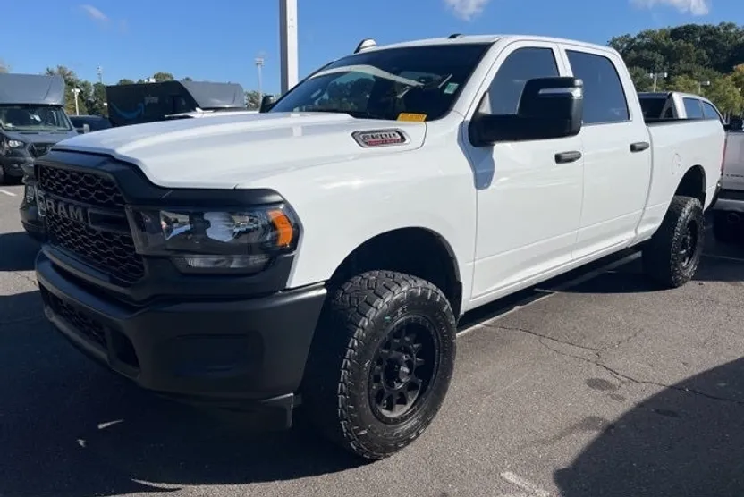 2024 Ram 2500 Tradesman photo 1
