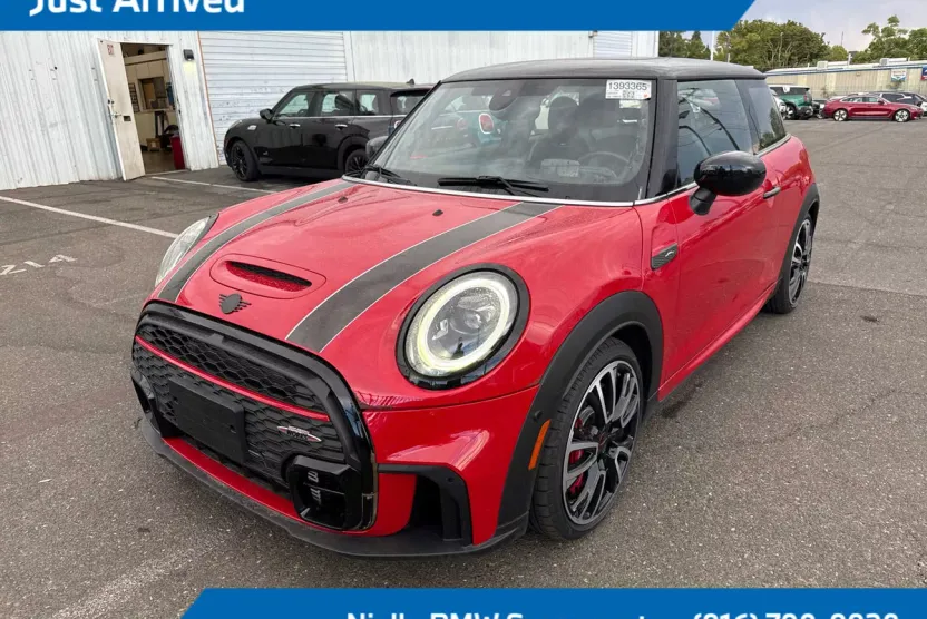 2024 Mini Cooper Hardtop John Cooper Works photo 1
