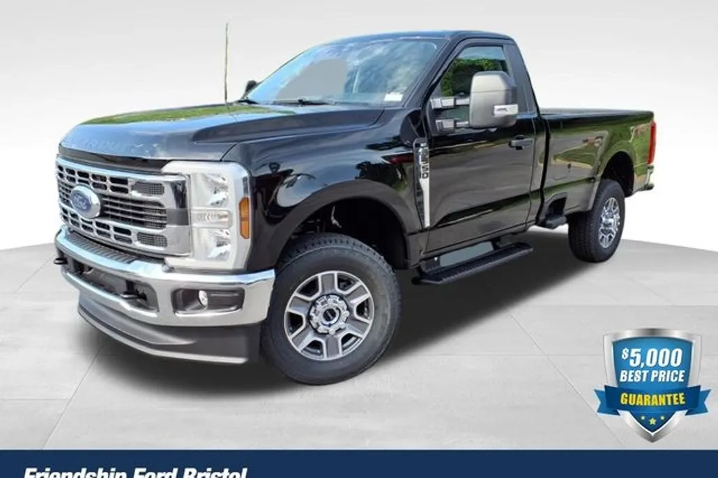 2025 Ford F-350 XLT photo 1