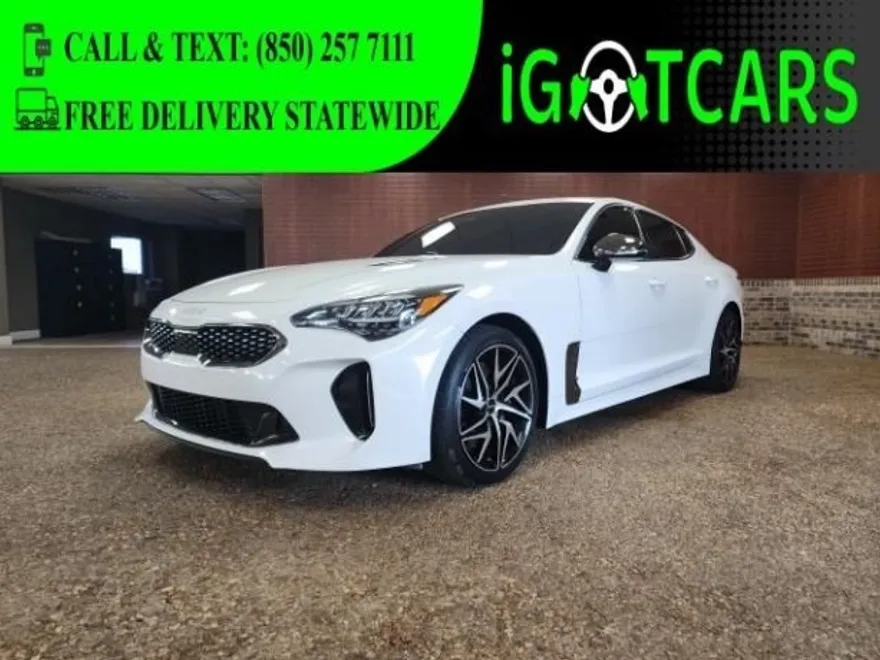 2022 Kia Stinger GT-Line photo 1