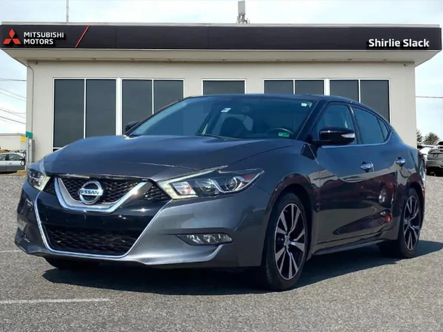 2017 Nissan Maxima Platinum photo 1