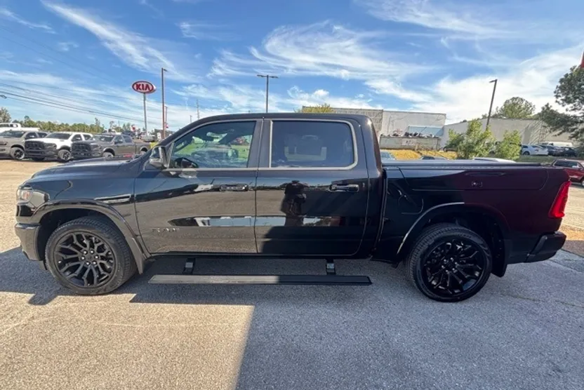 2026 Ram 1500 Limited photo 1