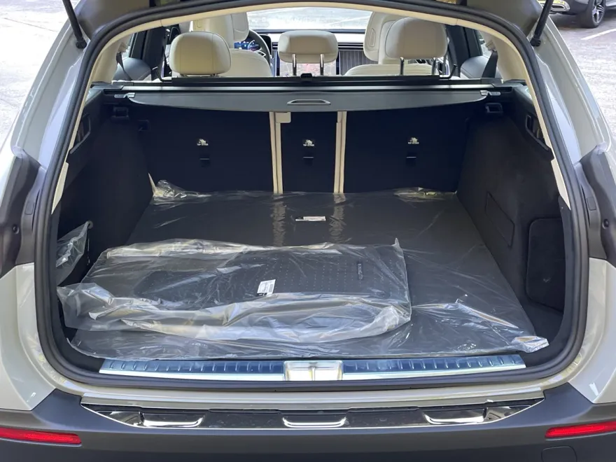 2026 Mercedes Benz E 450 4MATIC All-Terrain photo 1