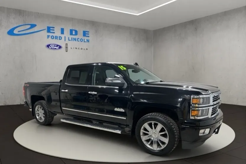 2015 Chevrolet Silverado 1500 High Country photo 1