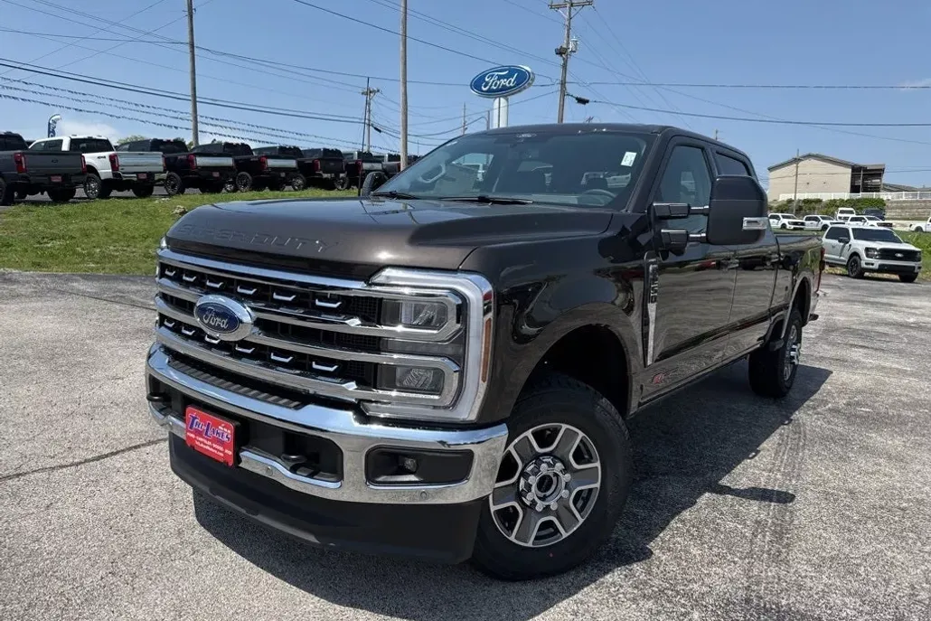 2025 Ford F-250 photo 1
