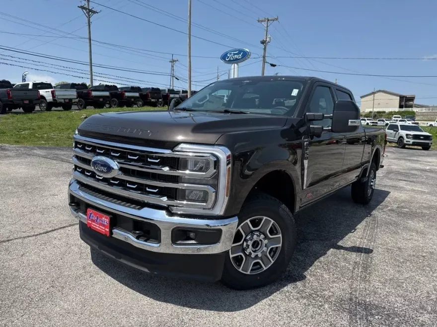 2025 Ford F-250 photo 1