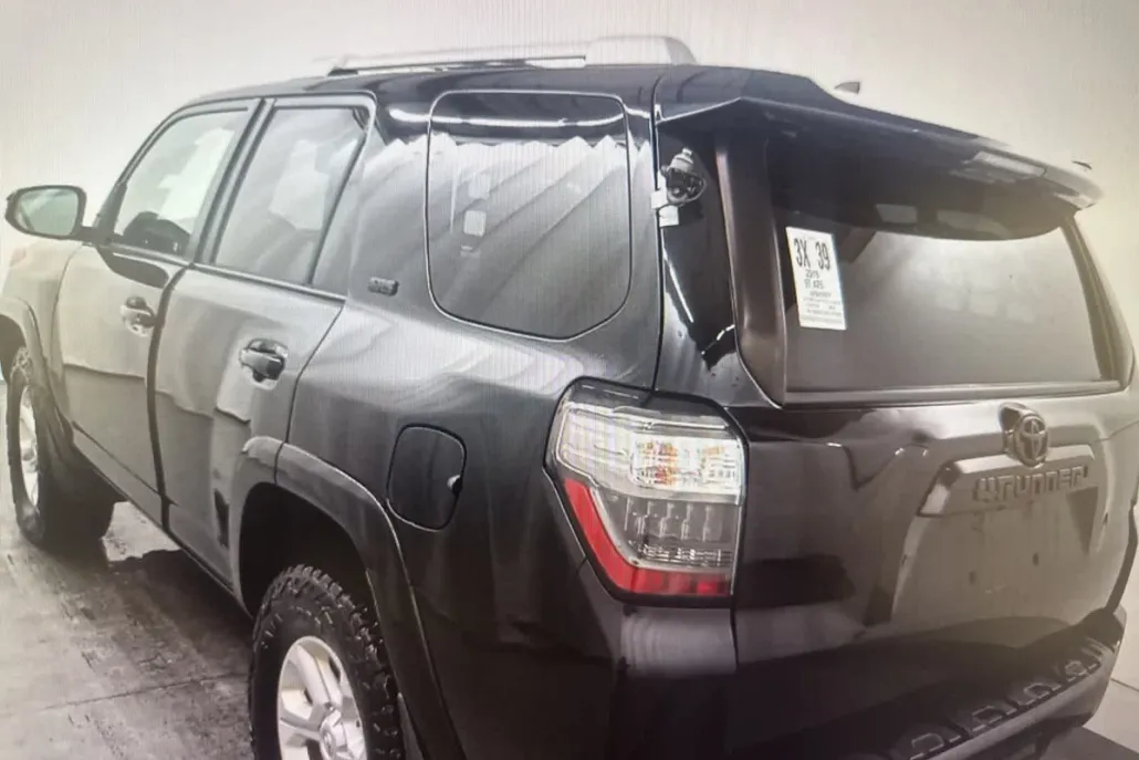 2016 Toyota 4Runner SR5 Premium photo 1